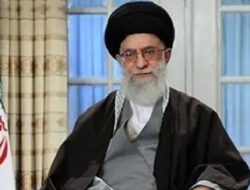 Pemimpin Tertinggi Ali Khamenei Gugur Diserang AS–Israel, Iran Tetapkan Kepemimpinan Darurat dan Bersumpah Balas
